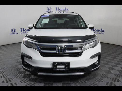 2022 Honda Pilot Touring 8-Passenger
