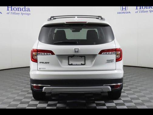 2022 Honda Pilot Touring 8-Passenger