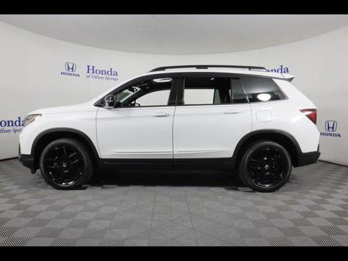 2025 Honda Passport AWD Black