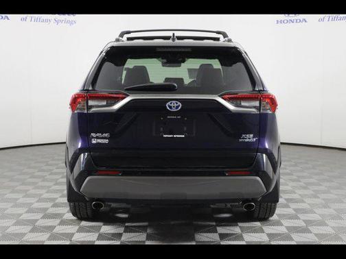 2020 Toyota RAV4 Hybrid SE