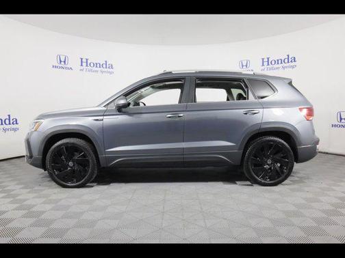 2024 Volkswagen Taos 1.5T SEL