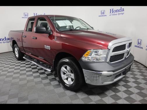 Delmonico Red Pearlcoat 2017 RAM 1500 Tradesman