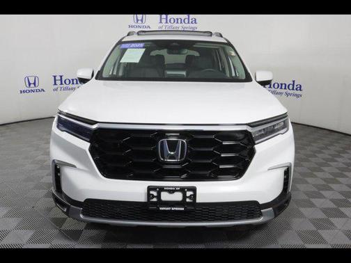 2025 Honda Pilot Touring 8-Passenger