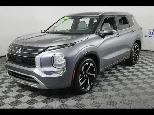 2022 Mitsubishi Outlander SEL Special Edition 2WD