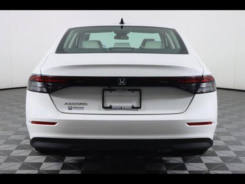 2025 Honda Accord Sport SE 1.5T