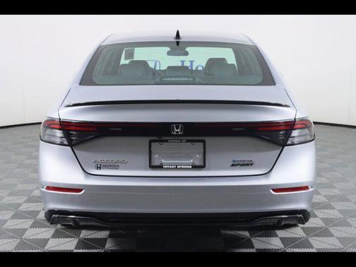 2025 Honda Accord Hybrid Base