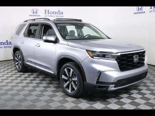 2025 Honda Pilot Touring 8-Passenger