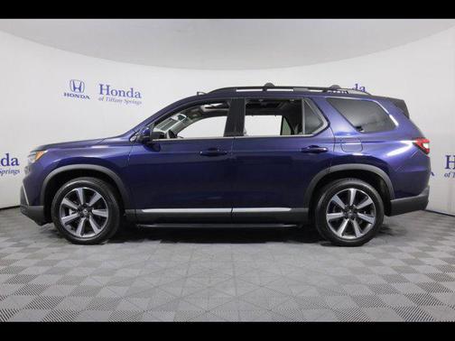 2023 Honda Pilot AWD Elite