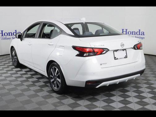 2021 Nissan Versa 1.6 SV