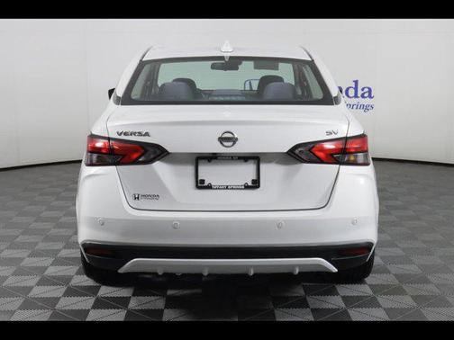 2021 Nissan Versa 1.6 SV