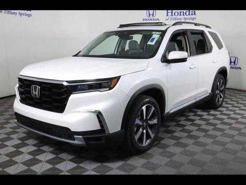 2025 Honda Pilot Touring 8-Passenger