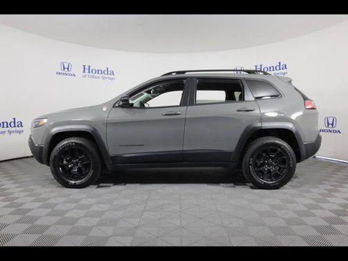 2022 Jeep Cherokee Trailhawk