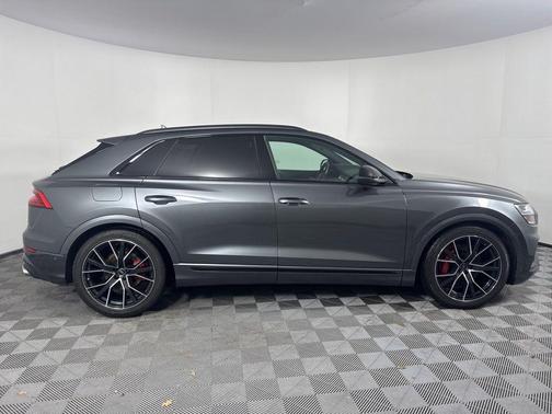 Daytona Gray Pearl Effect 2023 Audi SQ8 4.0T Prestige