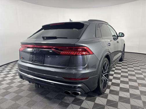 Daytona Gray Pearl Effect 2023 Audi SQ8 4.0T Prestige
