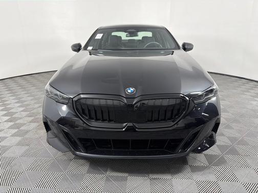 Black Sapphire Metallic 2024 BMW 540 i xDrive