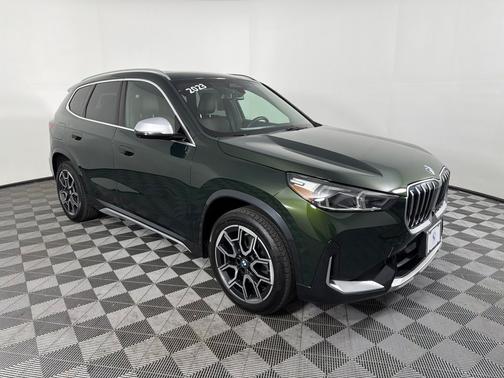 San Remo Green Metallic 2023 BMW X1 xDrive28i
