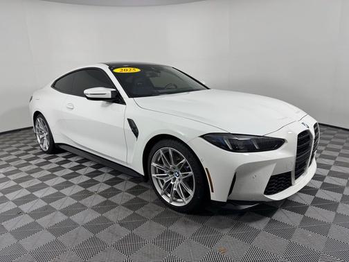 Alpine White 2025 BMW M4 Competition