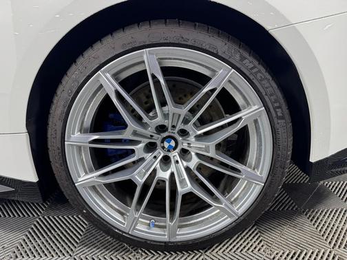 Alpine White 2025 BMW M4 Competition