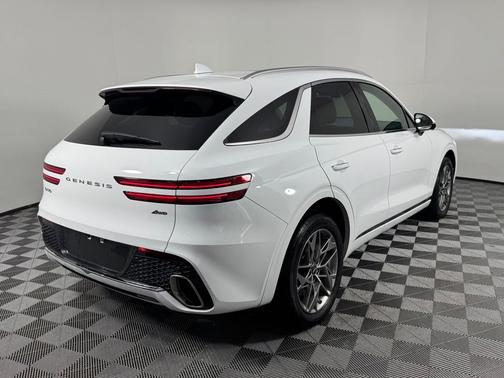 Alta White 2024 Genesis GV70 2.5T