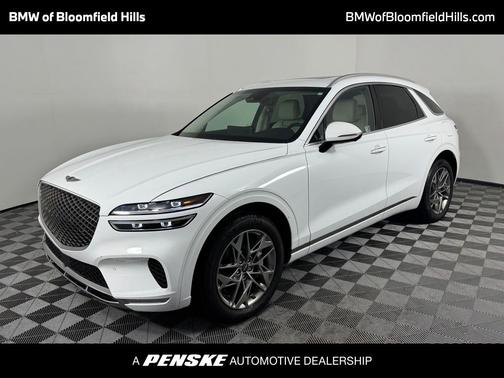 Alta White 2024 Genesis GV70 2.5T