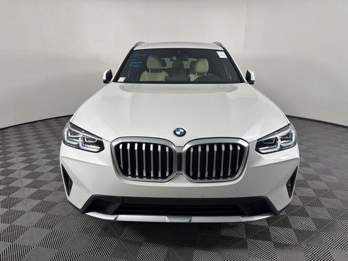 White Metallic 2023 BMW X3 xDrive30i