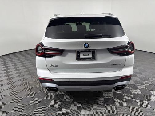 White Metallic 2023 BMW X3 xDrive30i