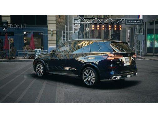 Carbon Black Metallic 2026 BMW X5 xDrive40i
