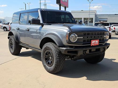 2024 Ford Bronco Black Diamond