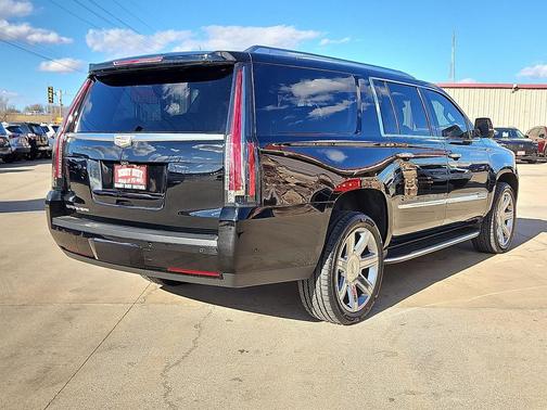 2019 Cadillac Escalade ESV Luxury
