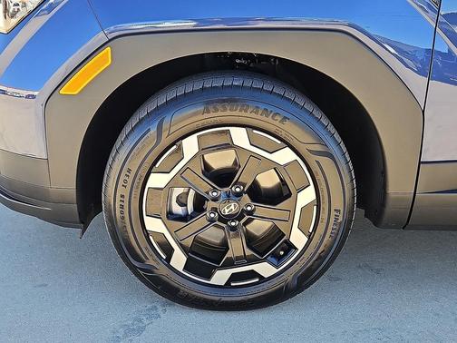 2025 Hyundai SANTA FE SEL 2.4