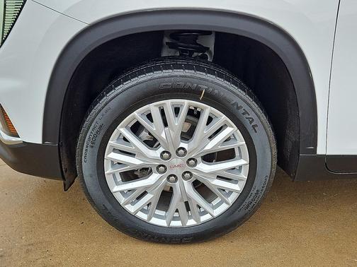 2024 GMC Acadia FWD Elevation