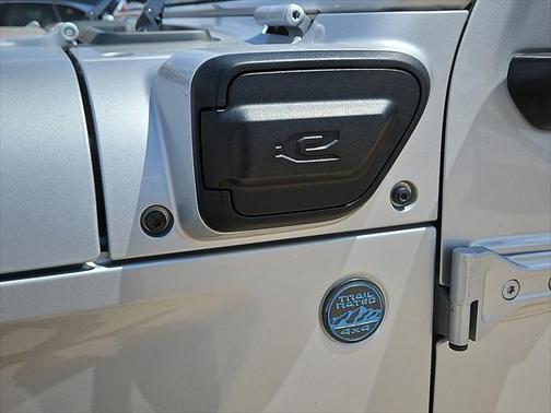 2024 Jeep Wrangler 4xe Willys