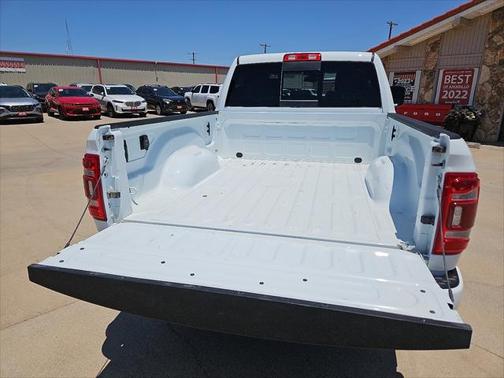 2024 RAM 2500 Laramie Crew Cab 4x4 6'4' Box