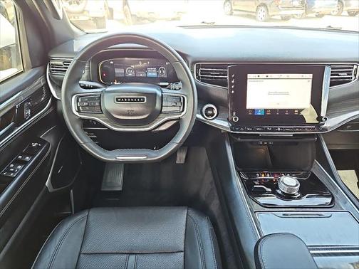 2022 Jeep Wagoneer Series II 4x4