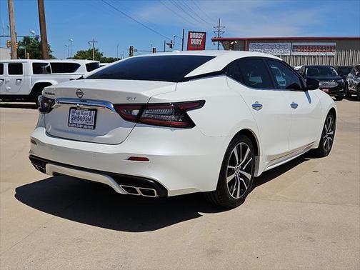2023 Nissan Maxima SV Xtronic CVT