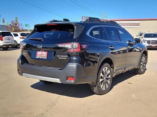 2025 Subaru Outback Touring