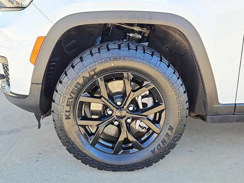 2024 Jeep Grand Cherokee L Altitude