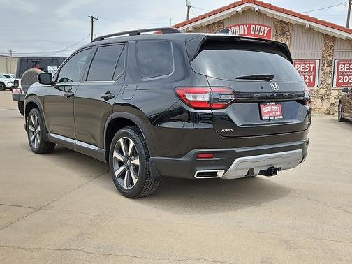 Crystal Black Pearl 2025 Honda Pilot Elite