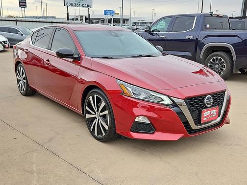 2020 Nissan Altima SR FWD