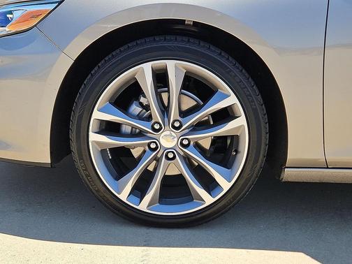 2024 Chevrolet Malibu FWD 2LT