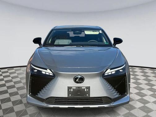 2024 Lexus RZ 450e Premium