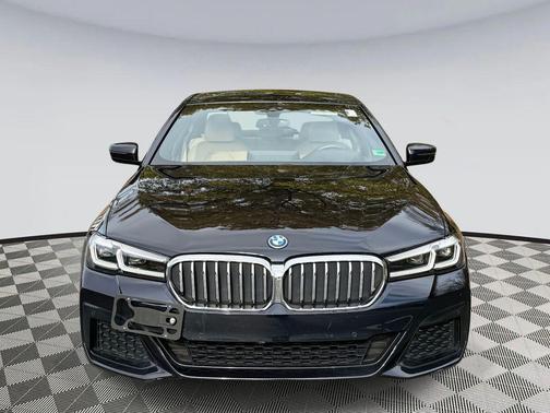 2022 BMW 530e Base