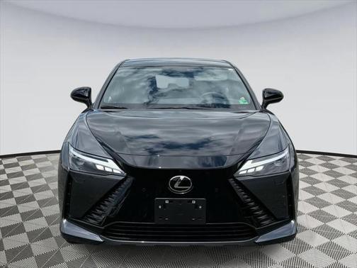 2025 Lexus RZ 450e Premium