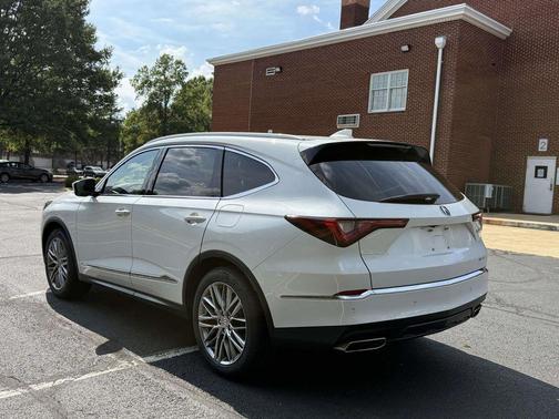 2022 Acura MDX Advance Package