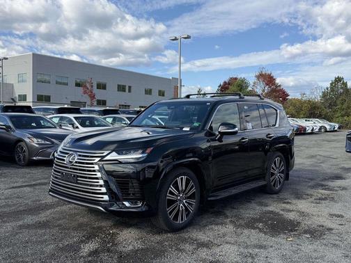 2025 Lexus LX 600 Luxury