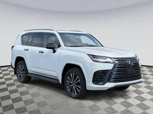 2025 Lexus LX 600 Premium