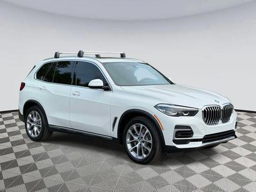 Alpine White 2023 BMW X5 xDrive40i