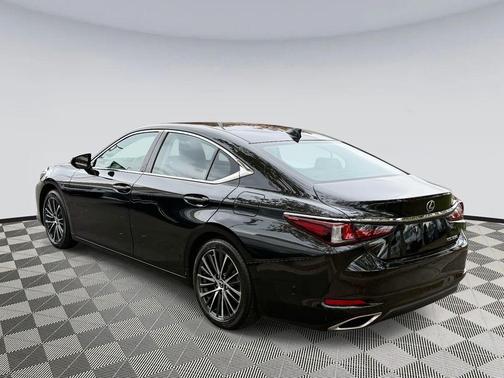 2023 Lexus ES 350 Premium