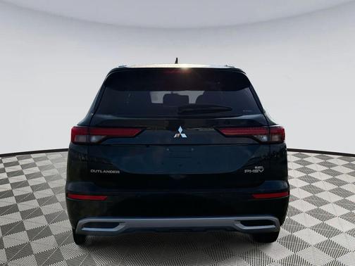 2023 Mitsubishi Outlander PHEV SEL