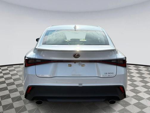 2022 Lexus IS 300 Base